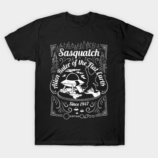 Sasquatch Alien Ruler of the Flat Earth Since 1947 Conspiracy Theory Mashup T-Shirt